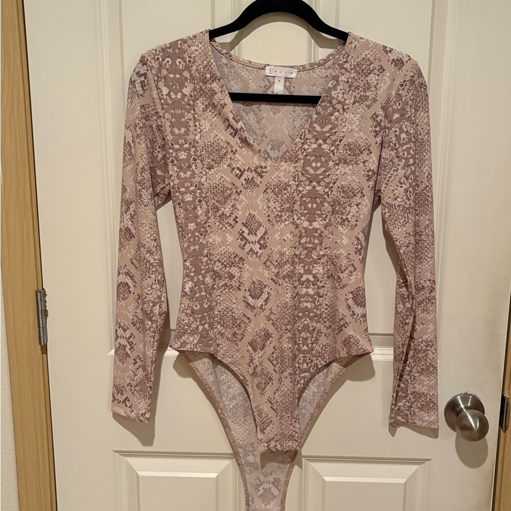 Leith Beige and Black Printed Bodysuit